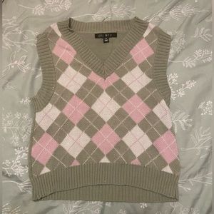Checkered Sweatervest
